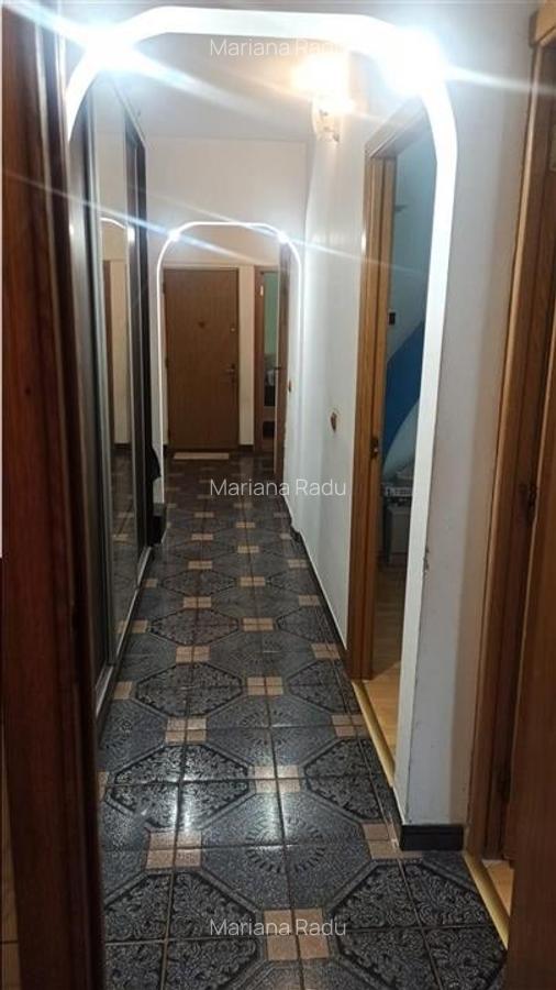 Apartament 3 cam, dec, et.4, bl.1982, 2 bai, Basarabia- Cernauti - 2
