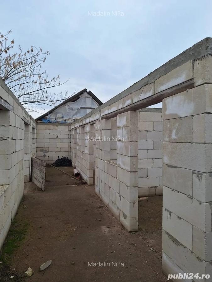 Casa netermina de vanzare - 2