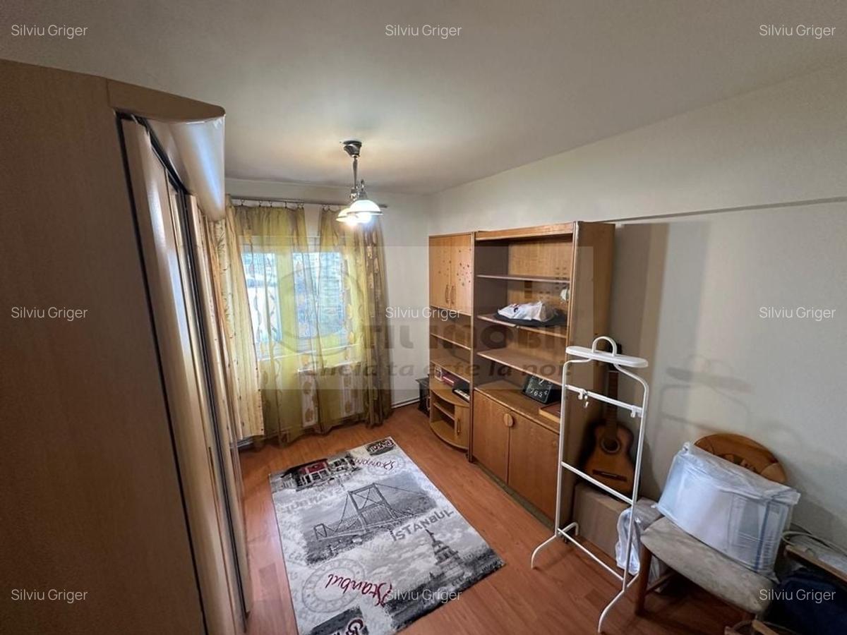 Apartament 97 mp, 4 camere decomandat, CUG-Selgros – 165.000 € - 3