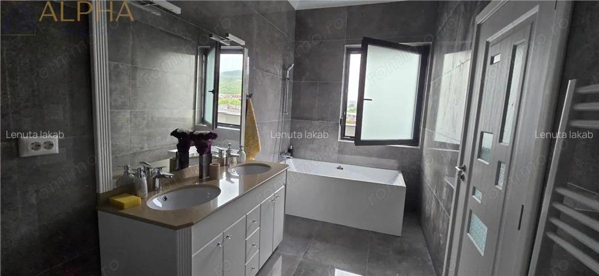 De inchiriat Penthouse de lux - 8 De inchiriat Penthouse de lux - 8