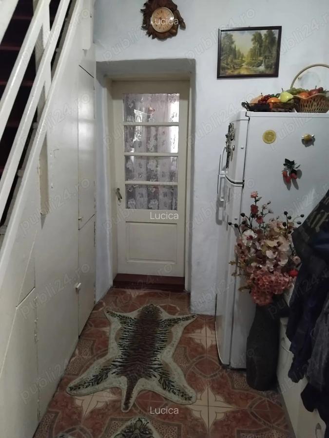 Vand Casa cu curte, 1 min de centru Anina 30000 EURO Negociabil - 8