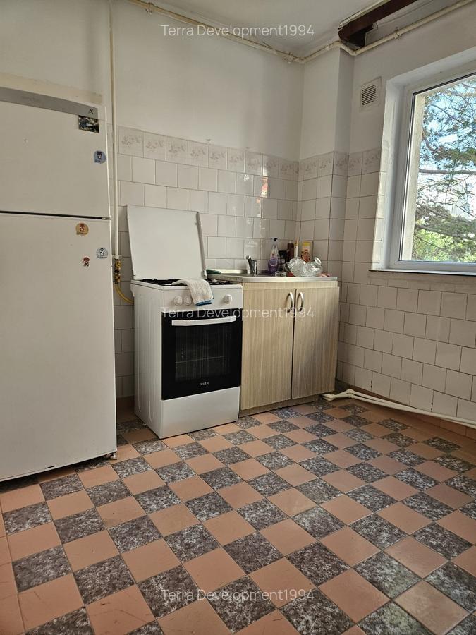 Oportunitate de investitie! Tomis Nord, 2 camere, etaj 1 - 5