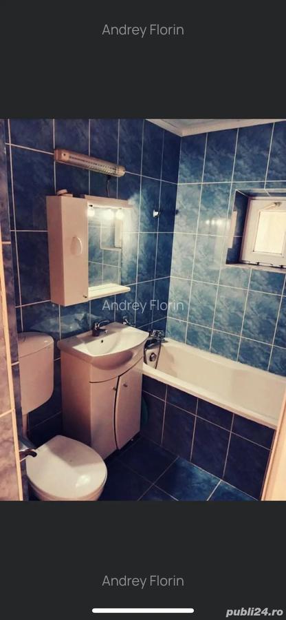 Vand apartament 2 camere sau schimb cu unul mai mare, ofer diferen?a. - 10 Vand apartament 2 camere sau schimb cu unul mai mare, ofer diferen?a. - 10