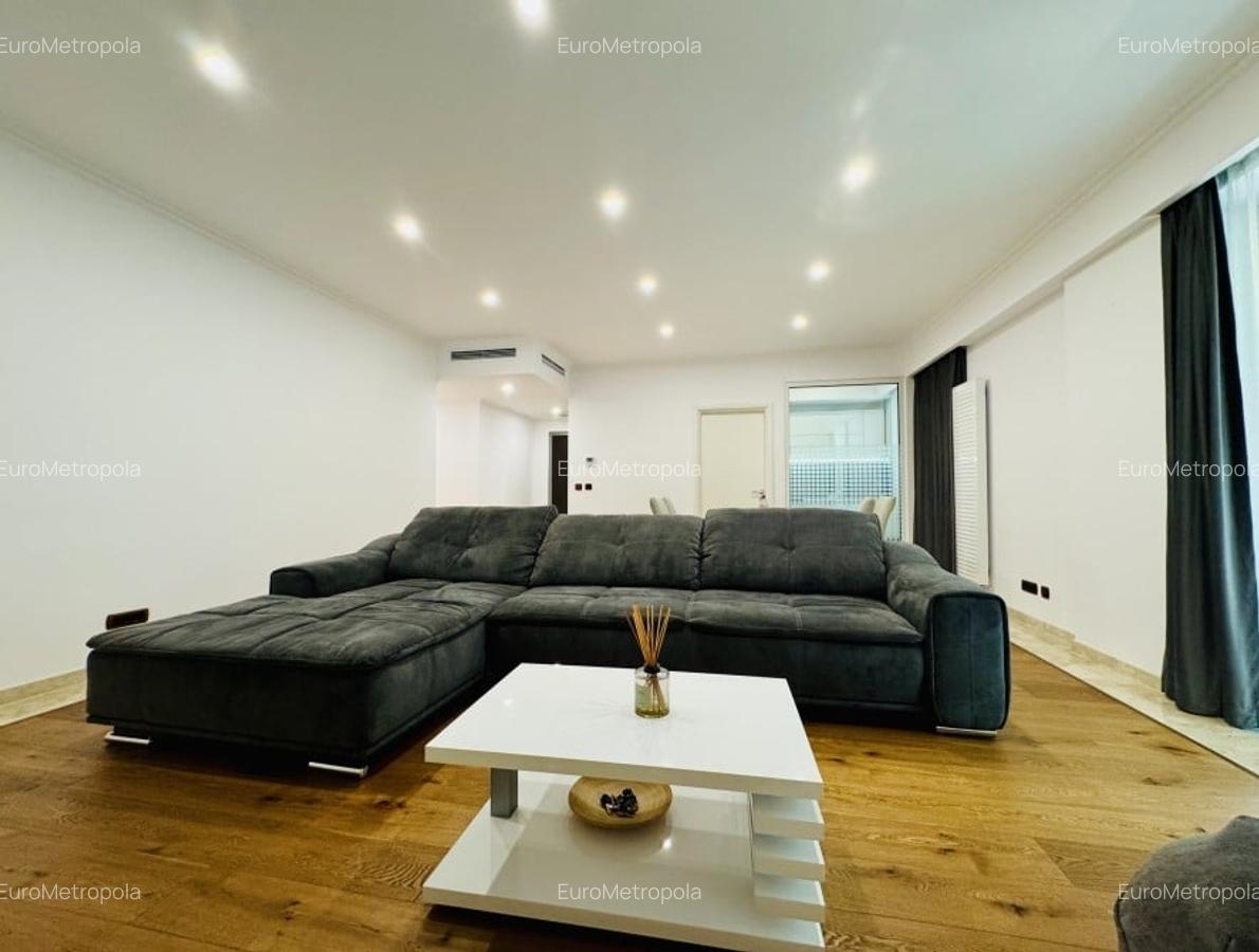 Apartament cu 3 camere decomandat în Kiseleff - 2