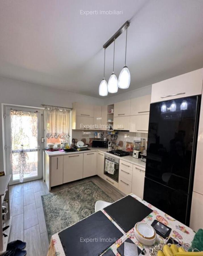 Casa primitoare in zona Mamaia Sat - 17