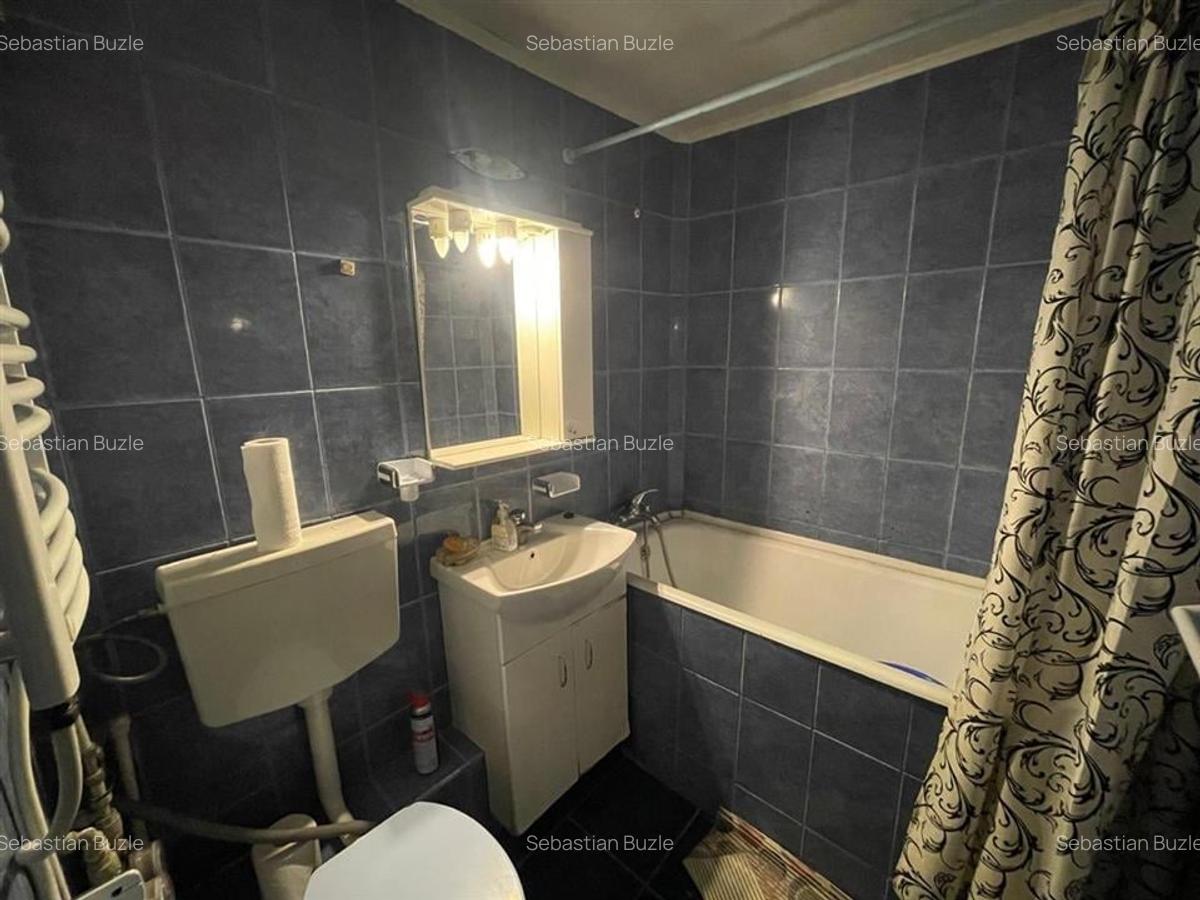 Apartament 3 camere tip PB zona ROGERIUS, ORADEA - 25