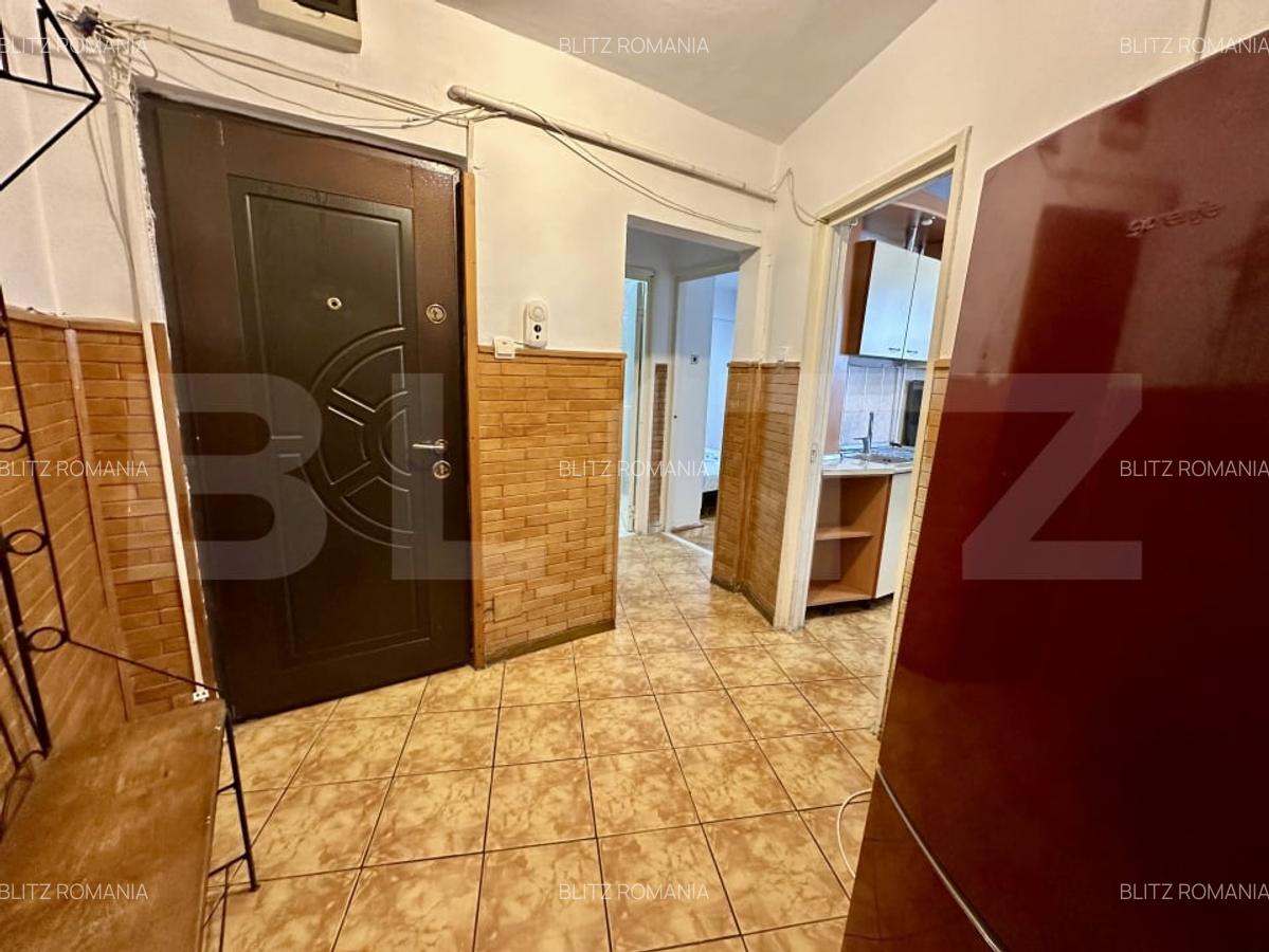 Apartament spatios cu 2 camere, decomandat, 51 mp, Cetate - 5