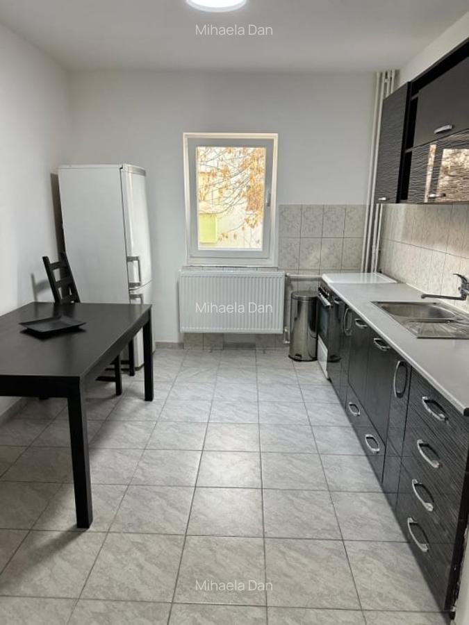 Apartament -2 camere -Zona Colentina - 2