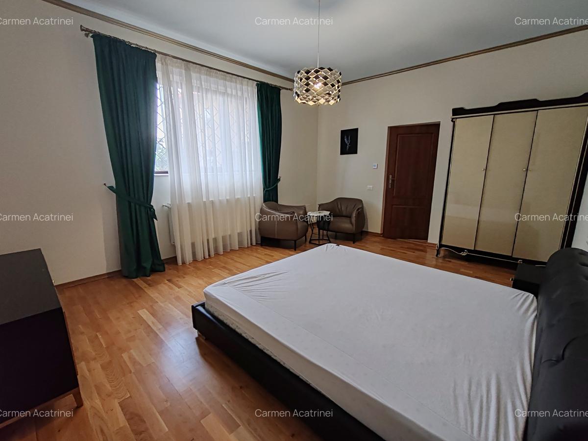 Apartament cu 2 camere semidecomandat, mobilat în Central - 4