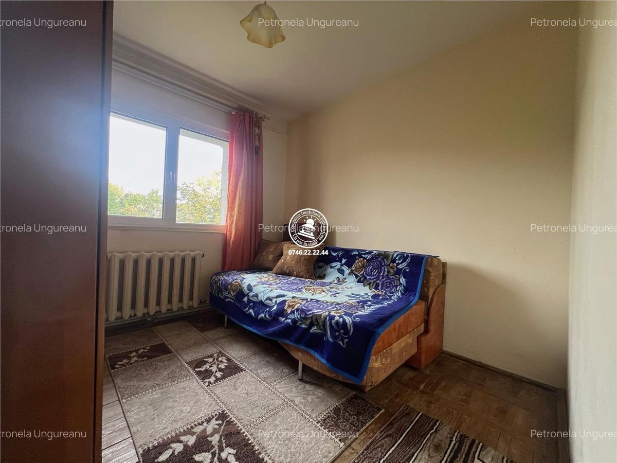 Apartament spatios de 4 camere – ideal pentru o familie care cauta confort si po - 6