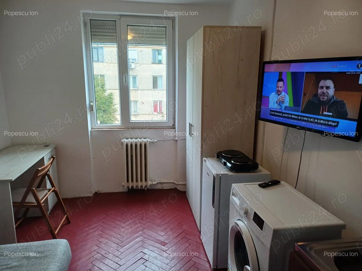 Proprietar, vand garsoniera zona Medicina - 8