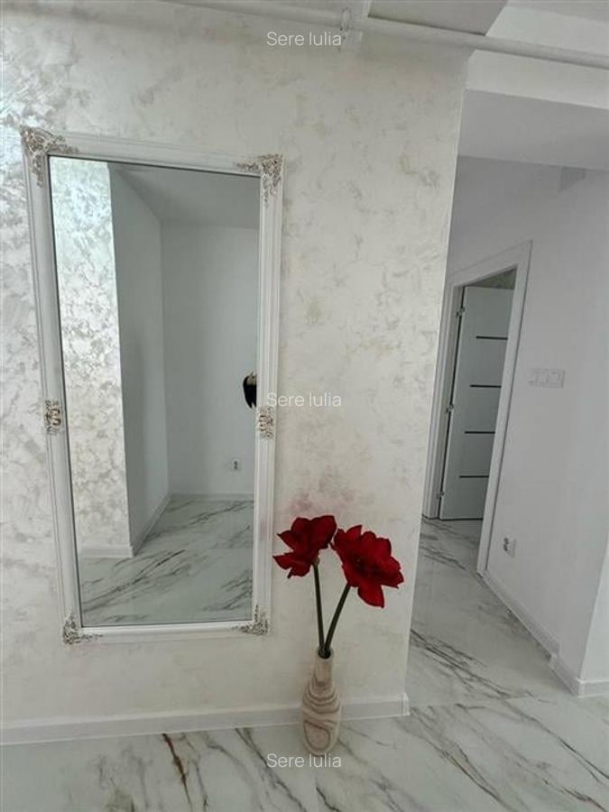 Apartament cu 2 camere decomandat în Central - 1
