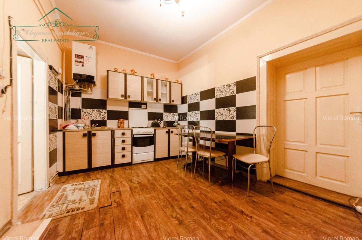 Apartament la curte comuna cu 4 camere si centrala proprie, zona Centrala, Arad - 6