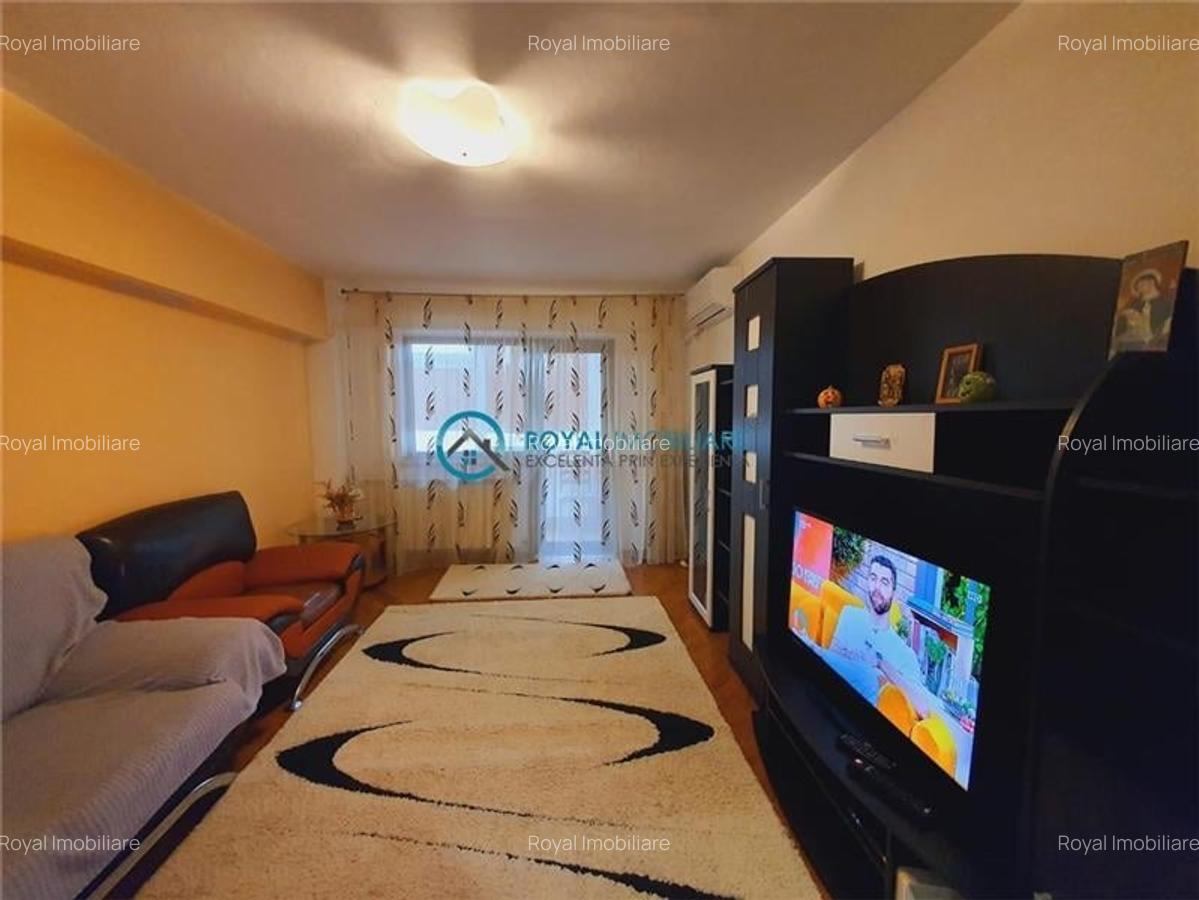 Royal Imobiliare - Vanzare apartament 2 camere zona Ultracentral - 2