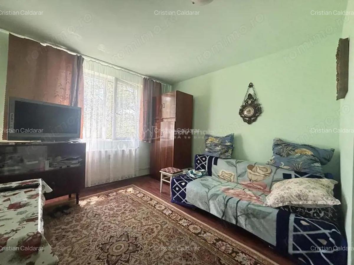Garsoniera luminoasa - etaj 1 - Cantemir ideala pentru locuit sau investitie - 3