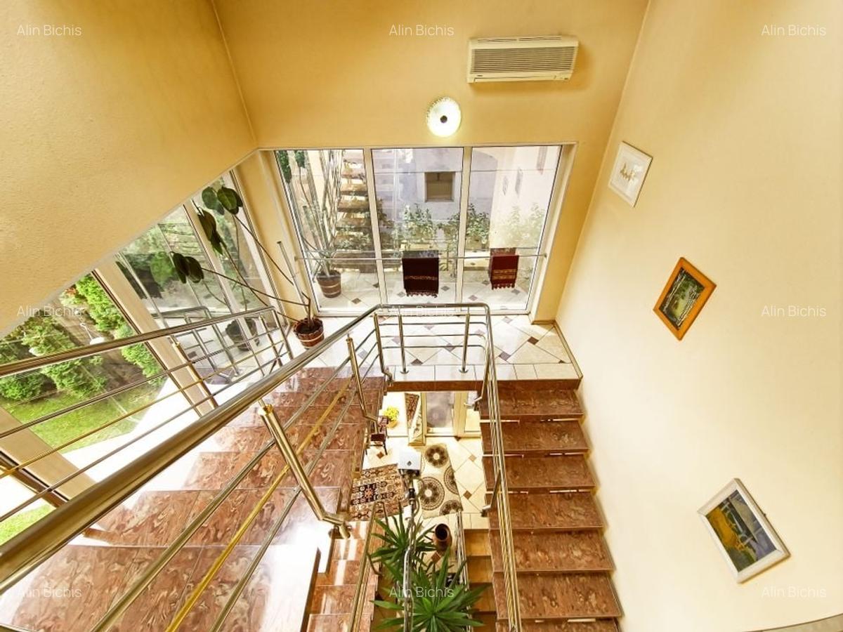 Vila 6 camere, mobilata, utilata, Andrei Muresanu, zona Engels - 28