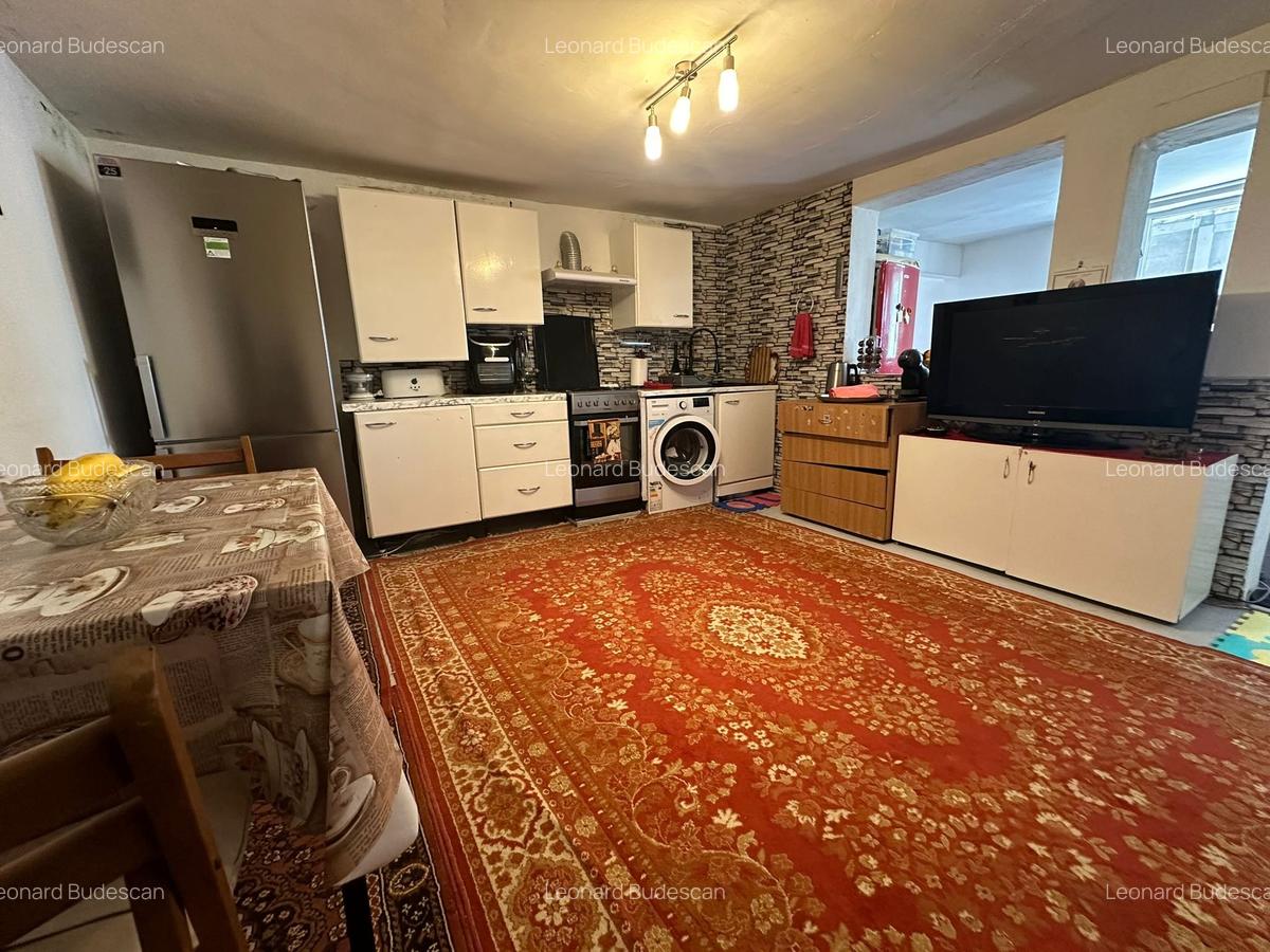 EXCLUSIVITATE! Casa 3 camere - Mihail Kogalniceanu - 49.000 euro(Cod E8+E10) - 17
