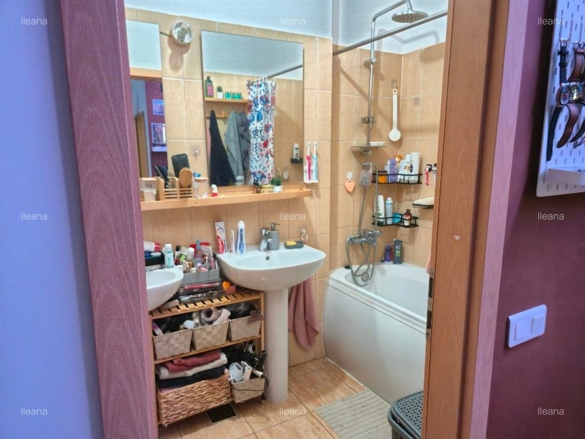 Apartament cu 3 camere semidecomandat în Titan - 7