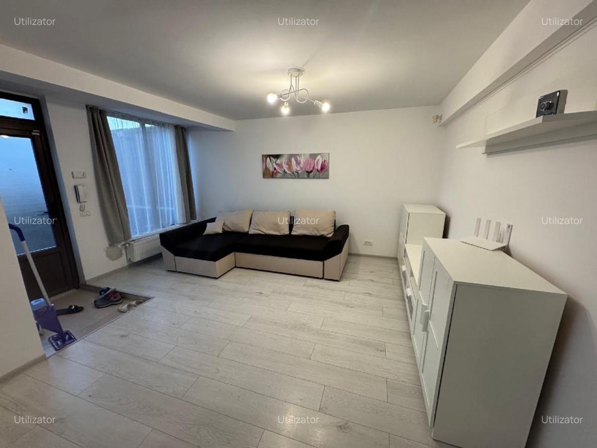 Propietar închiriez apartament 3 camere - 7