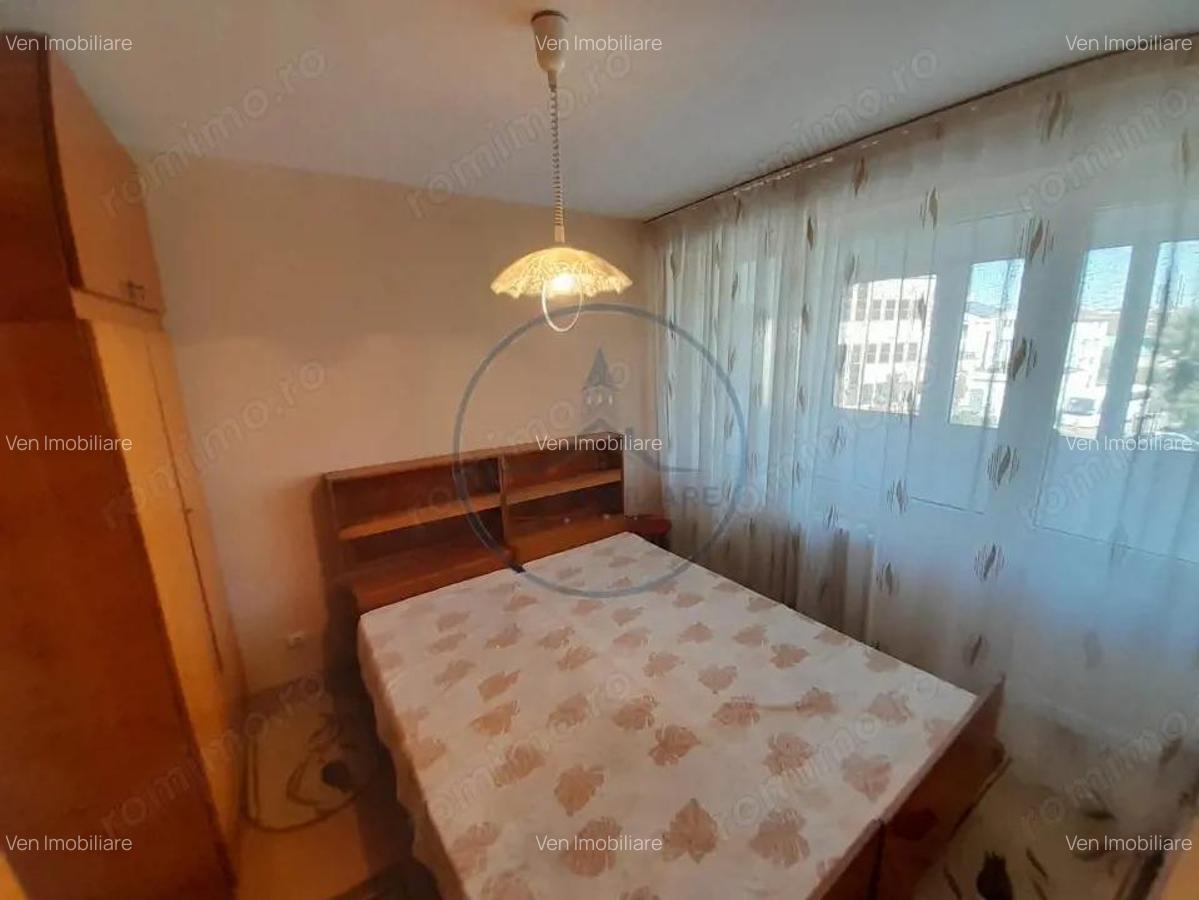 Apartament 4 camere,etajul 2,zona Petru Rares - 10