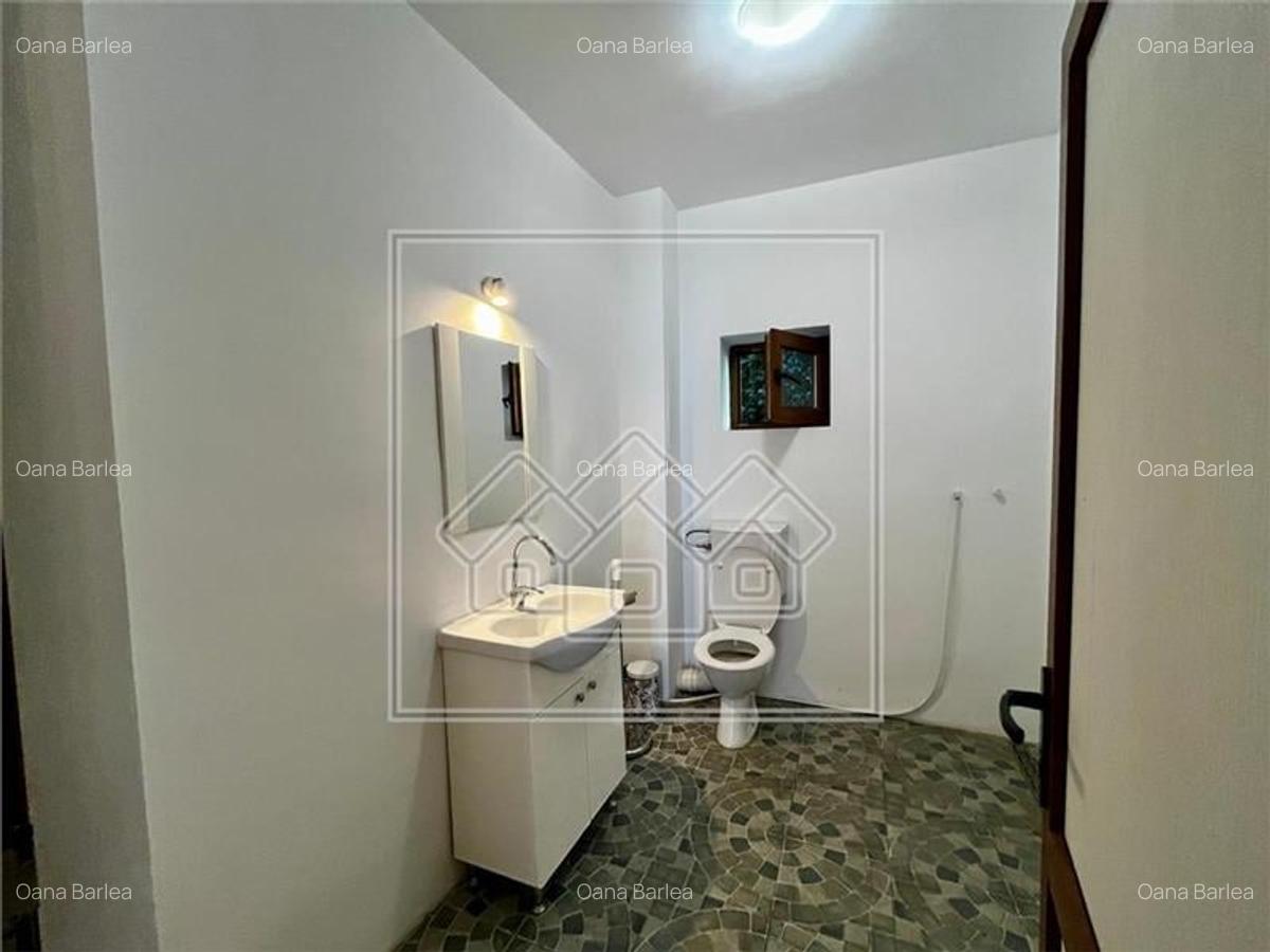 Spatiu comercial de 55 mpu - etajul 2 - Zona centrala - 7