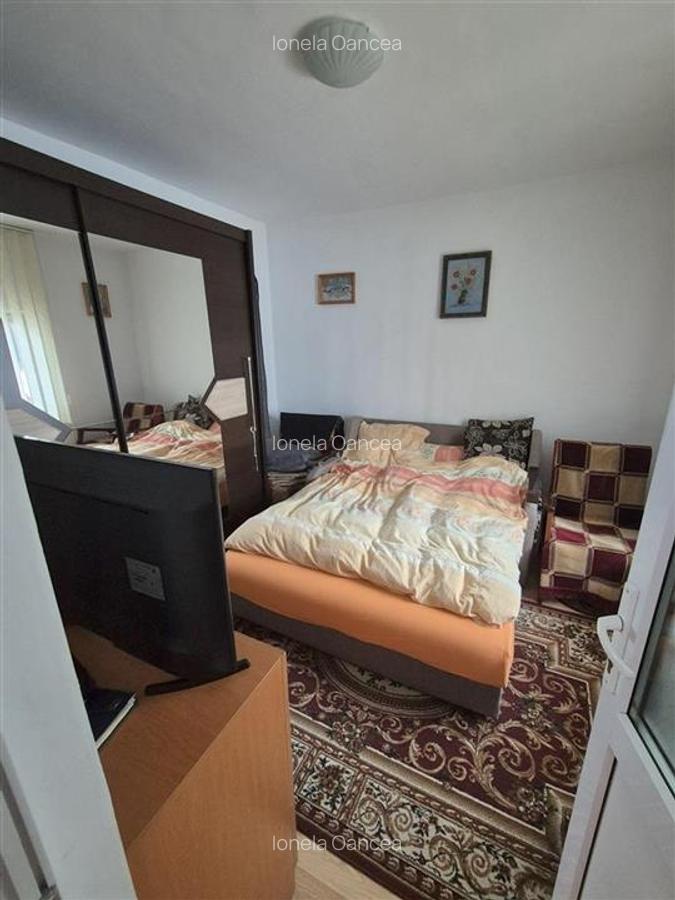 Oportunitate investitie,  4 apartamente la casa, Noua - 4