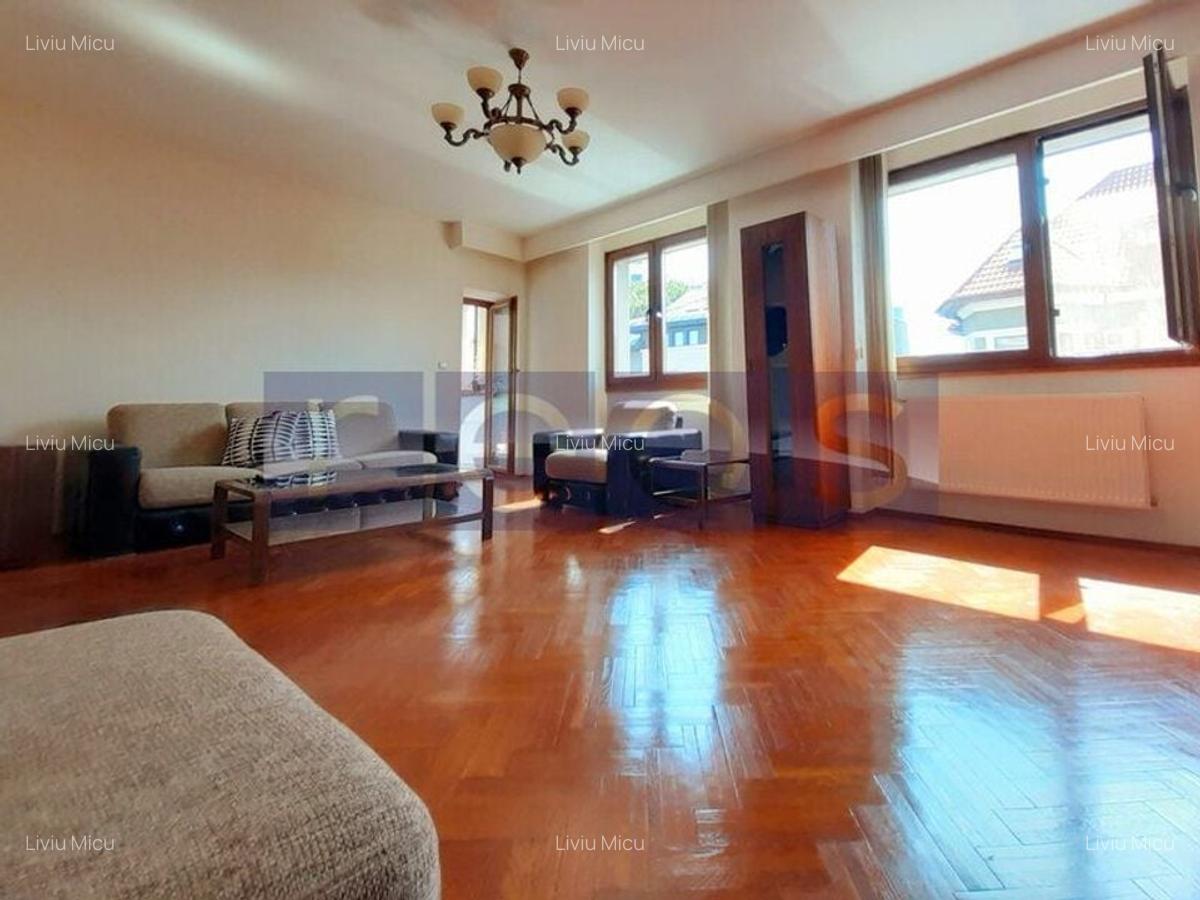 Apartament cu 3 camere decomandat în Cotroceni - 2