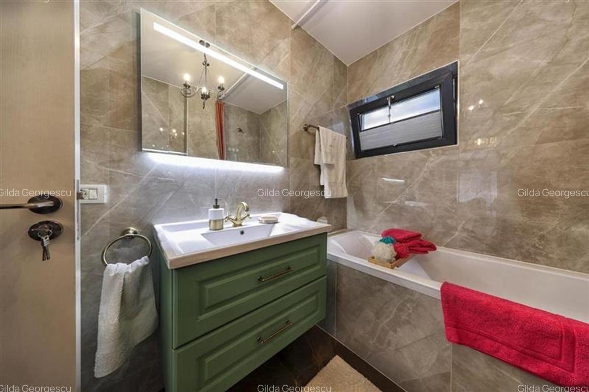 Apartament cu 2 camere decomandat, mobilat în Tractorul - 15