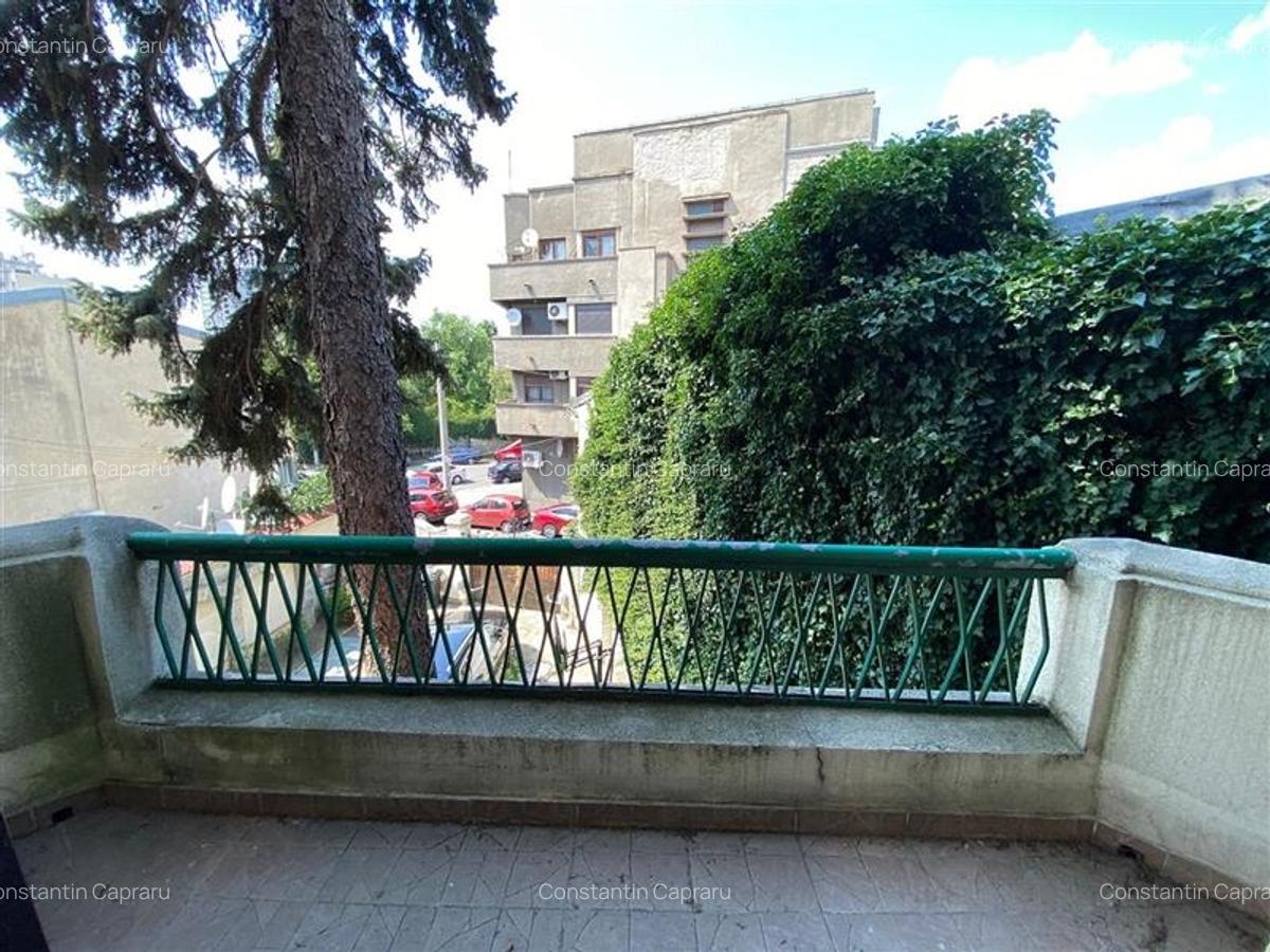 Vila brancoveneasca pretabila: birouri, clinica, ceainarie - 15