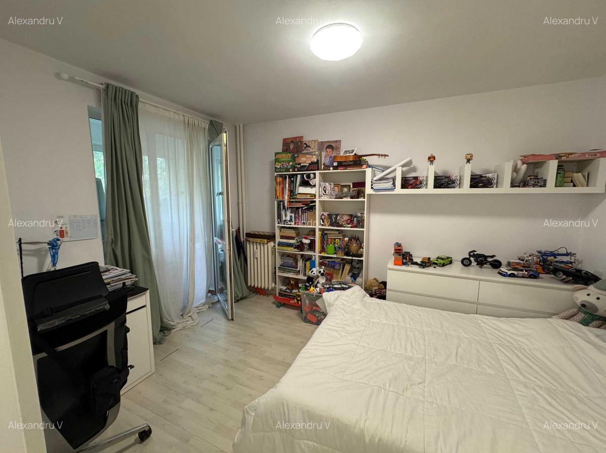 Vanzare 2 camere Pajura / Jiului - 9