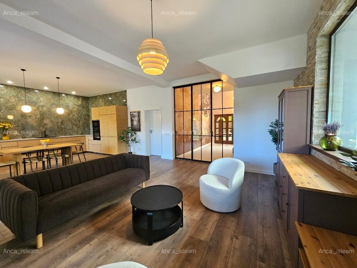 Vila individuala  |   Langa padure   |    Direct proprietar - 4