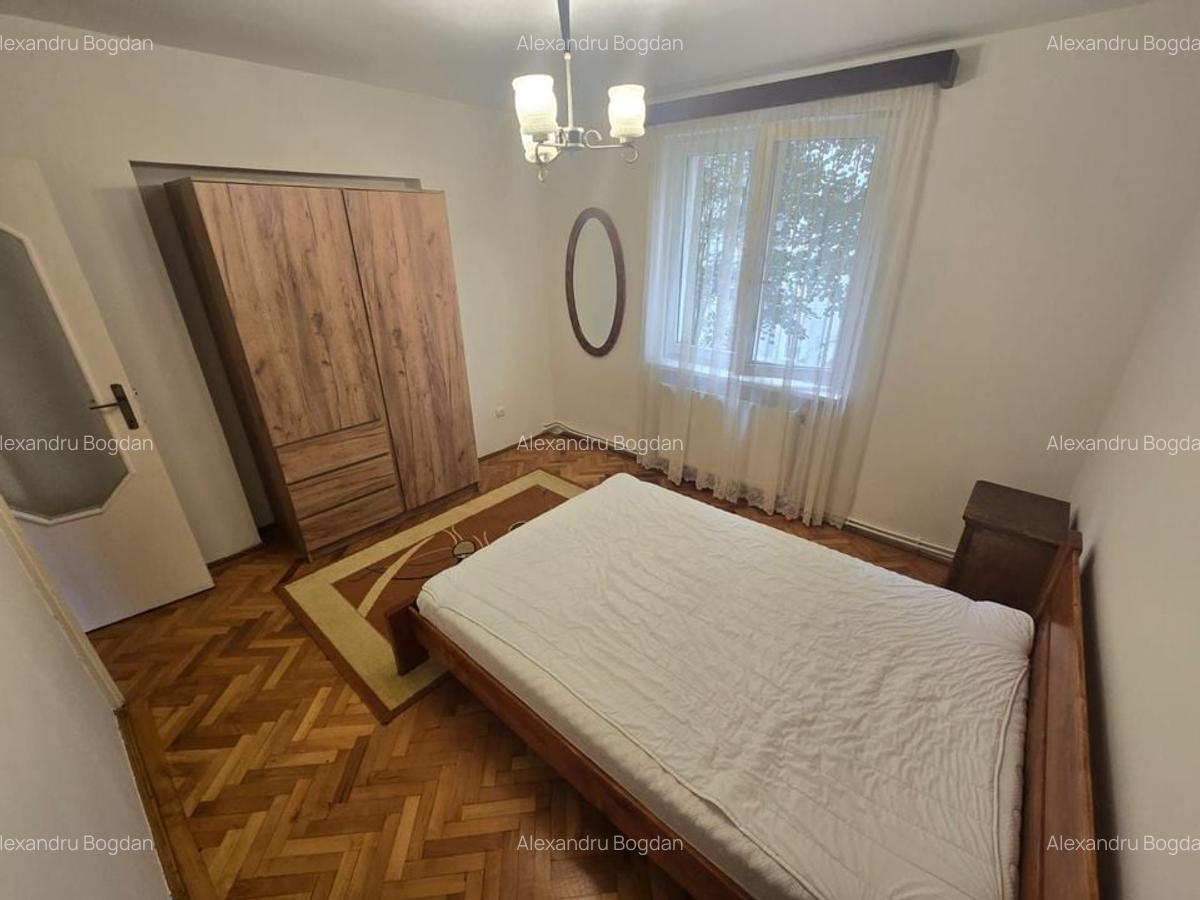 Apartament 3 camere,bloc izolat termic,70 mp, et 1 - 2