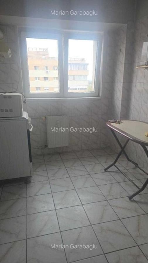 De vanzare apartament 2 camere  Pacii - 3