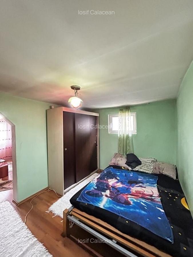Casa 8 Camere Cu Teren 1500mp In Cermei - 28