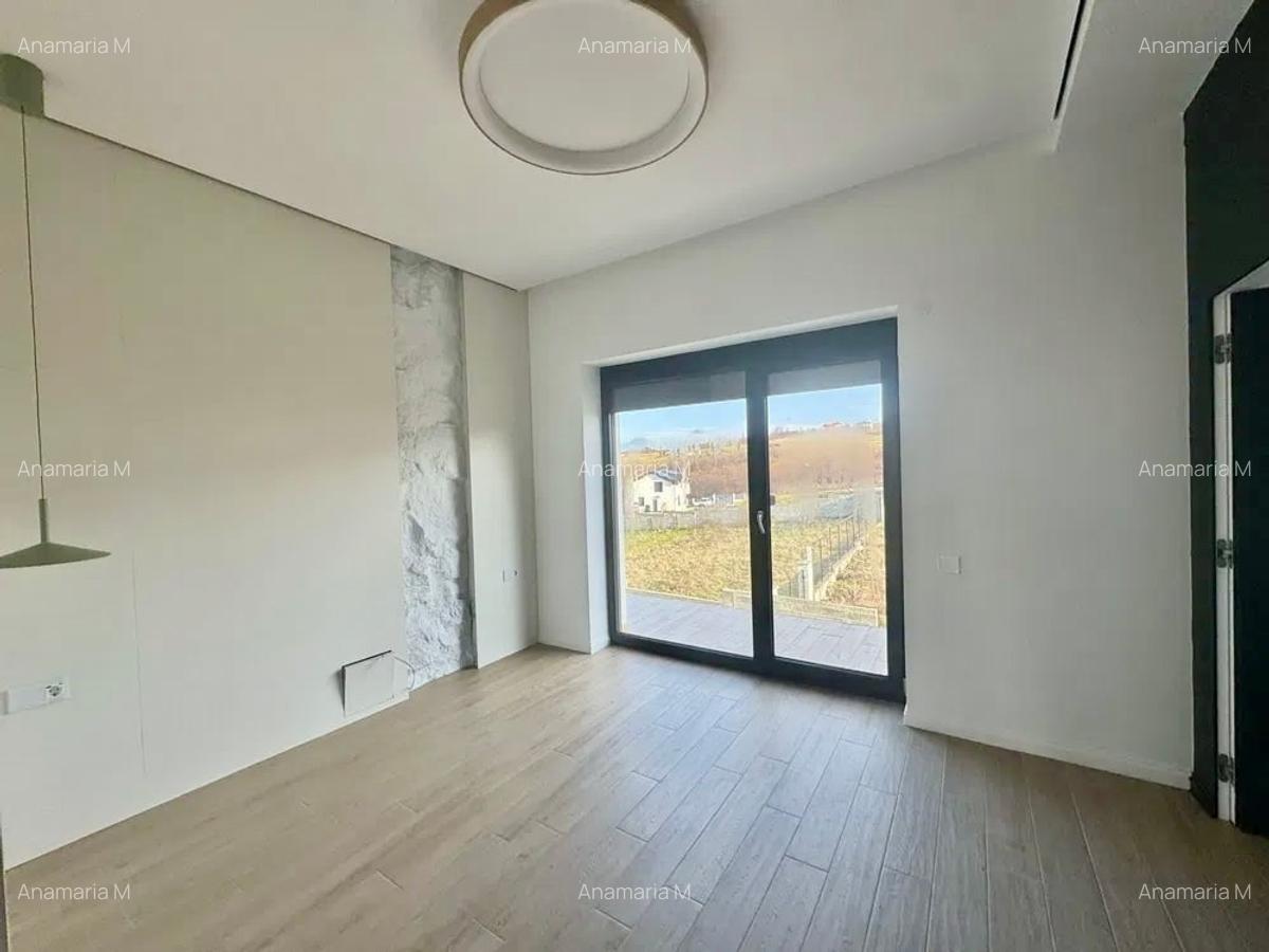 Casa stil mediteranean | De Vanzare | 6 min. de centrul orasului - 2