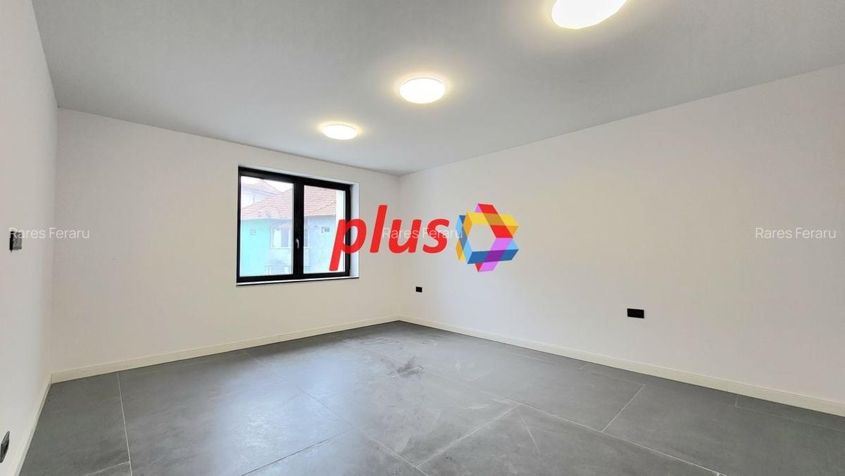 Spațiu comercial, 760 mp în Centrul Civic - 10
