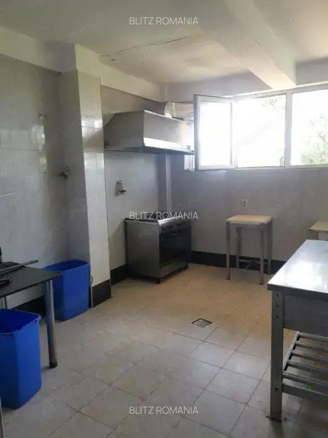 Pensiune P+1, cu restaurant + terasa, cu acces imediat la Drumul Expres - 16