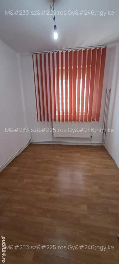 Casa cu 3 camere de vanzare - 4