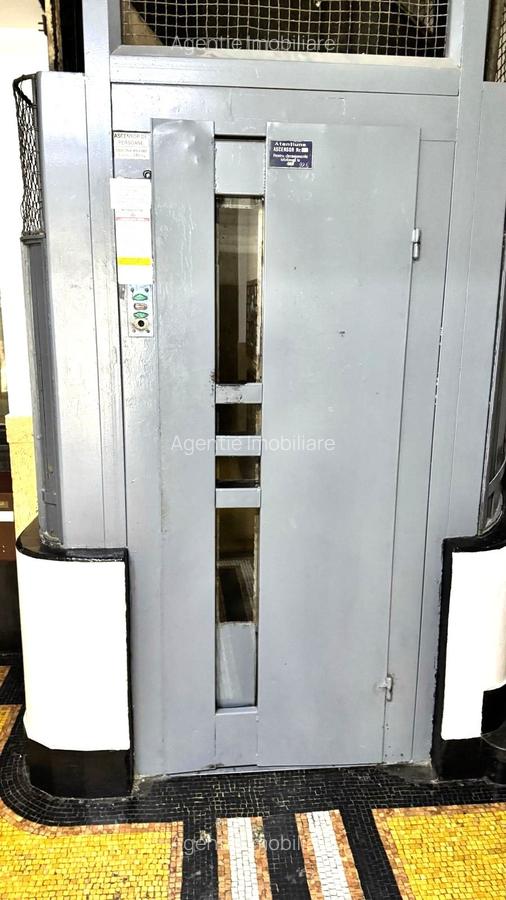4 camere Magheru, interbelic, circular,2 balcoane, 2 băi geam, terasă, boxă, ASE - 13