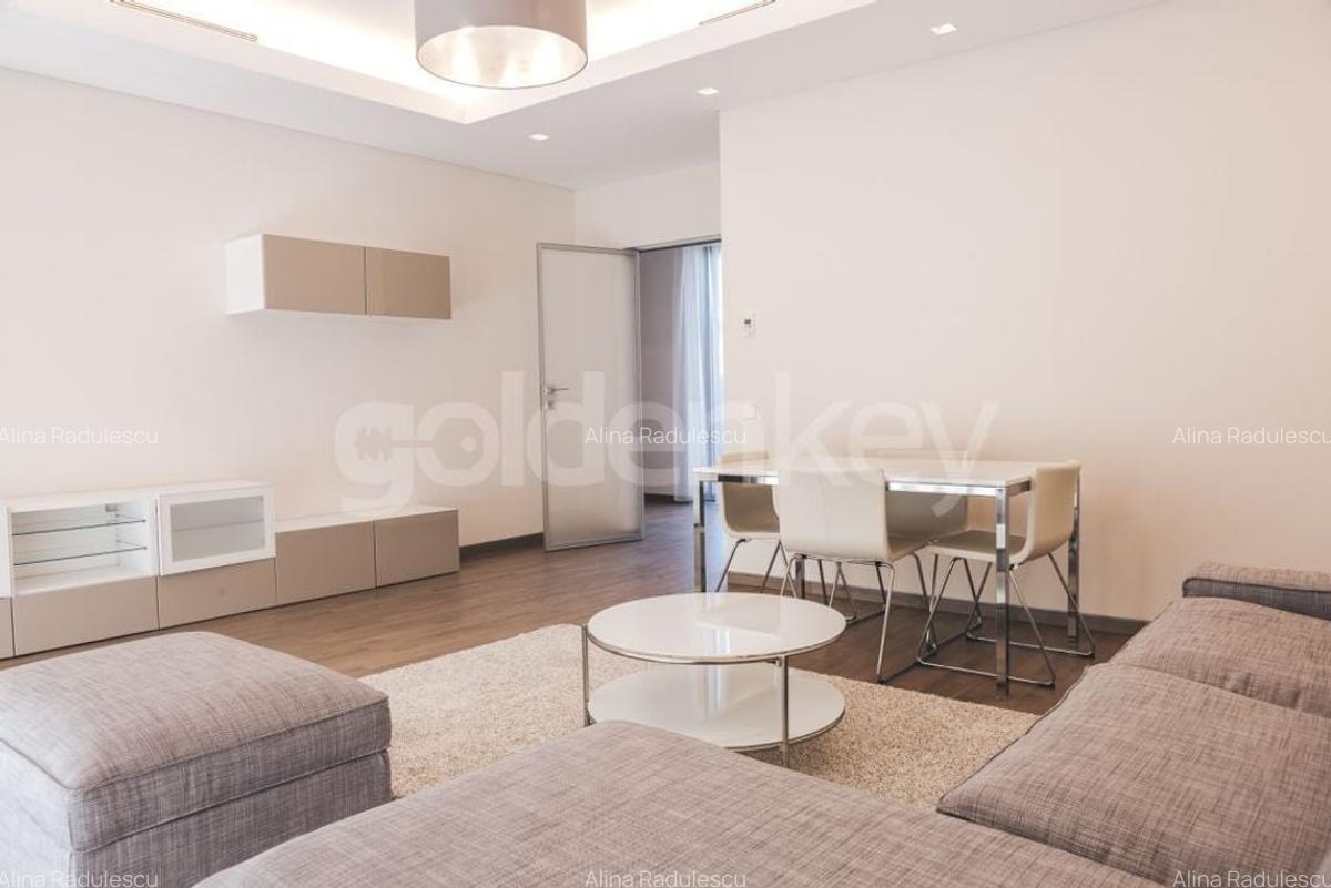 Apartament cu 3 camere semidecomandat în Primăverii - 3