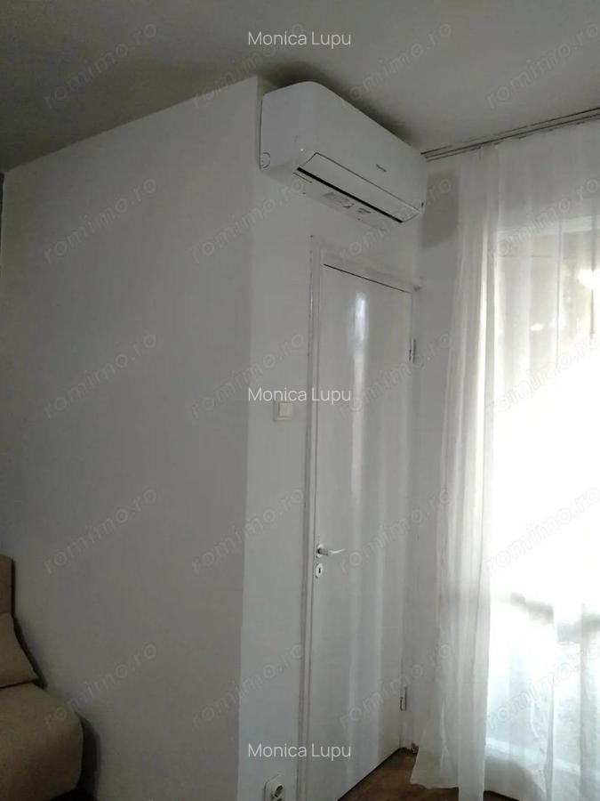 Inchiriere garsoniera 2 min metrou Costin Georgian - 2