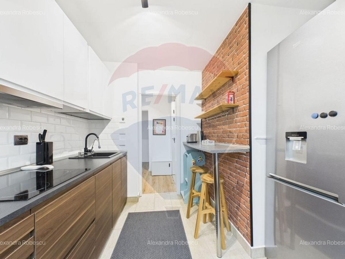 Apartament cu 4 camere de vanzare - Rahova - 5