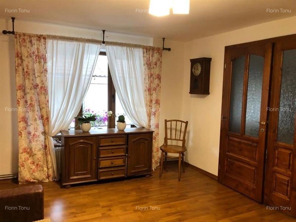 Doua case din patrimoniu sasesc, renovate, Vulcan, Brasov - 2