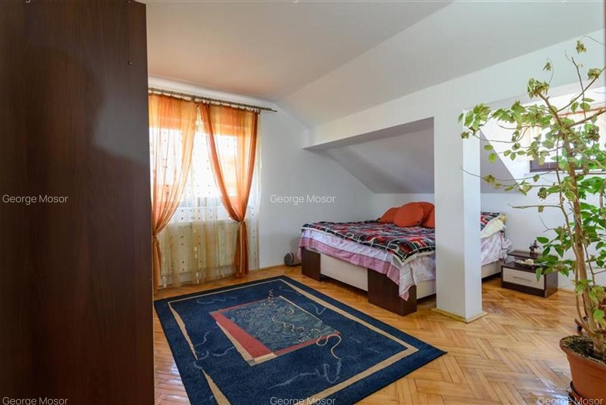 FILM! Vila impozanta,pretabila pe segmentul comercial/ servicii,Tractorul,Brasov - 34 FILM! Vila impozanta,pretabila pe segmentul comercial/ servicii,Tractorul,Brasov - 34