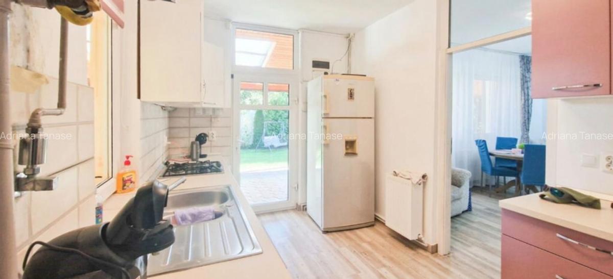 Casa cu 4 camere, terasa acoperita, curte de 700 mp, zona - 7