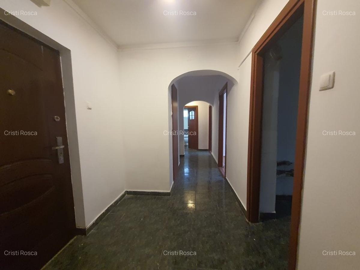 TOMIS NORD-CIRESICA-APARTAMENT CU 3 CAMERE DECOMANDAT 68 MP - 11