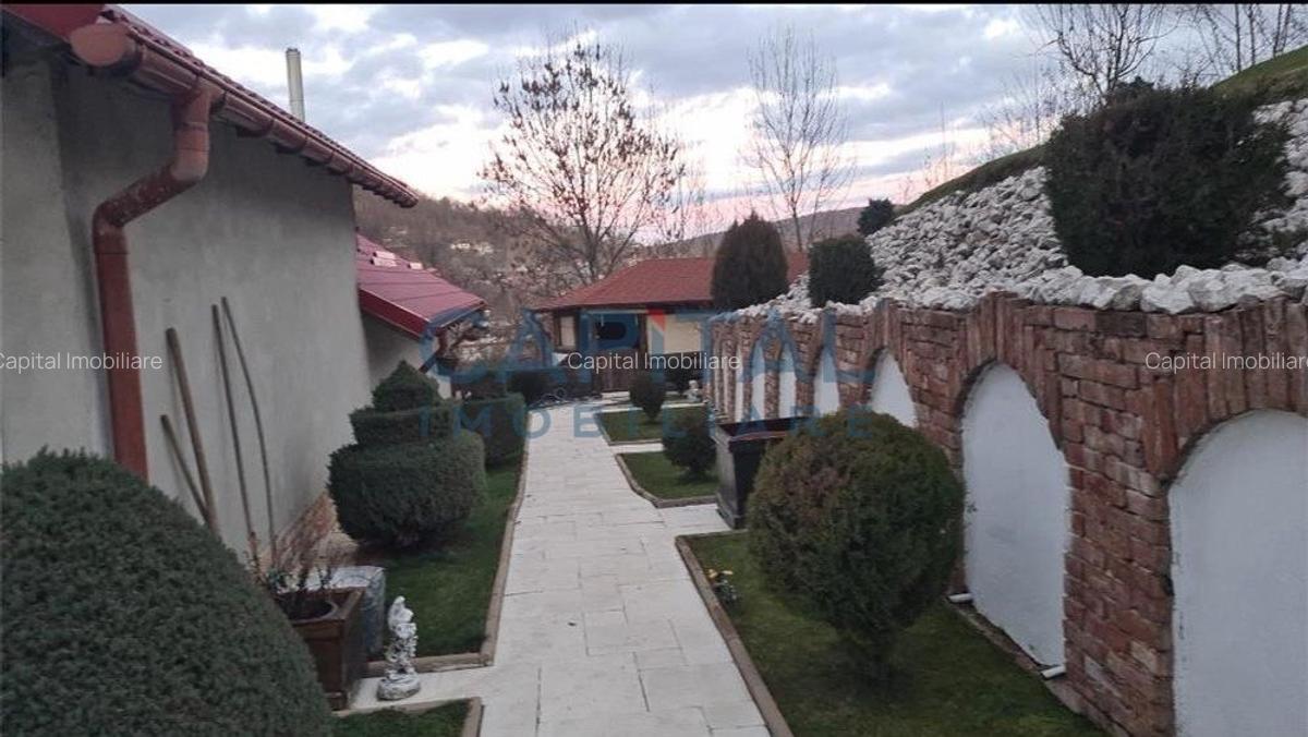 Casa de vanzare la 30km de Sinaia - 3