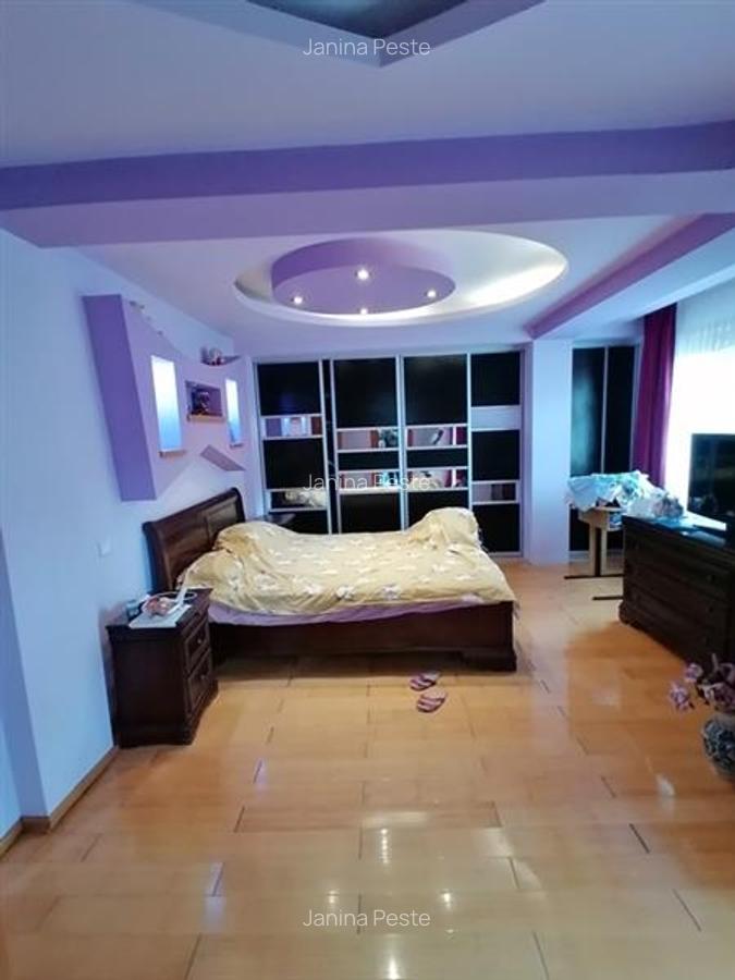 Casa- Vila - Prelungirea Ghencea-Bucuresti- 450000E- 660MP TEREN-COMISION 0! - 5