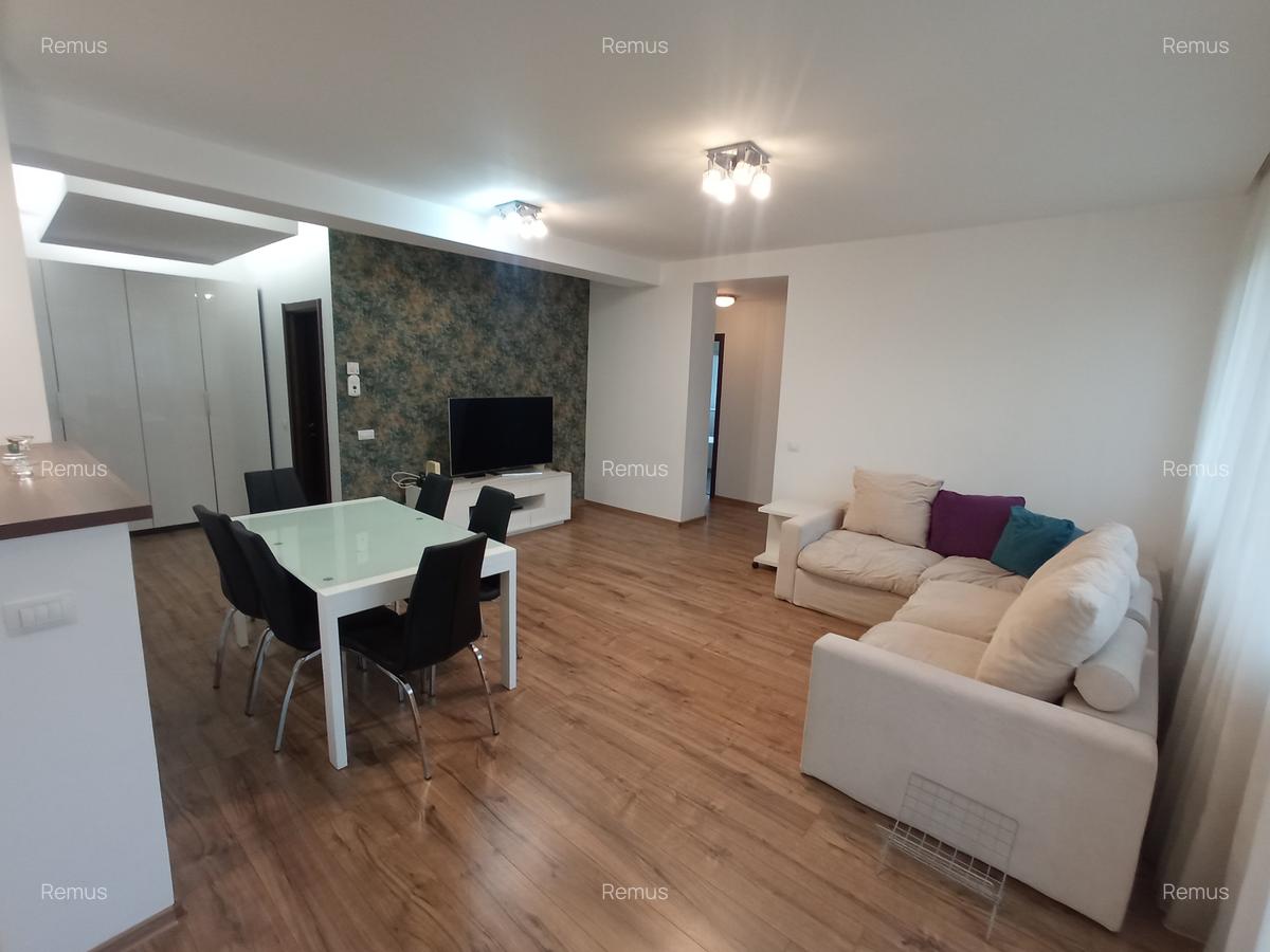 Apartament cu 3 camere semidecomandat, mobilat în Nord - 2