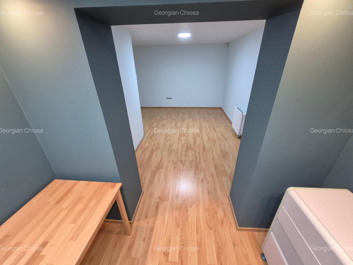 2 Cam-Aradului- 1 Min Iulius Town-68 MP--Balcon-Parter-Centrala--110.000 Euro ! - 18